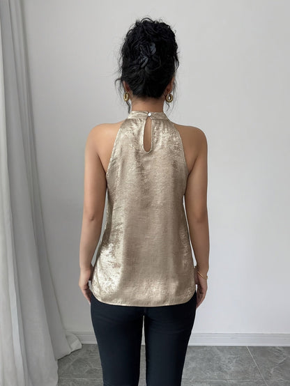 Deana | Glanzende Haltertop met Keyhole