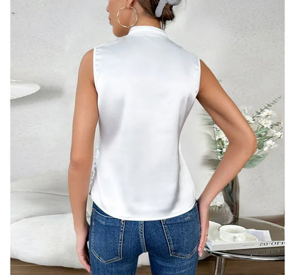 Liv | Chic Sleeveless Top