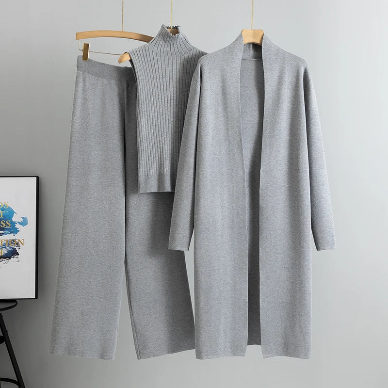 Soft and Comfortable Women's Set with Chic Long Coat