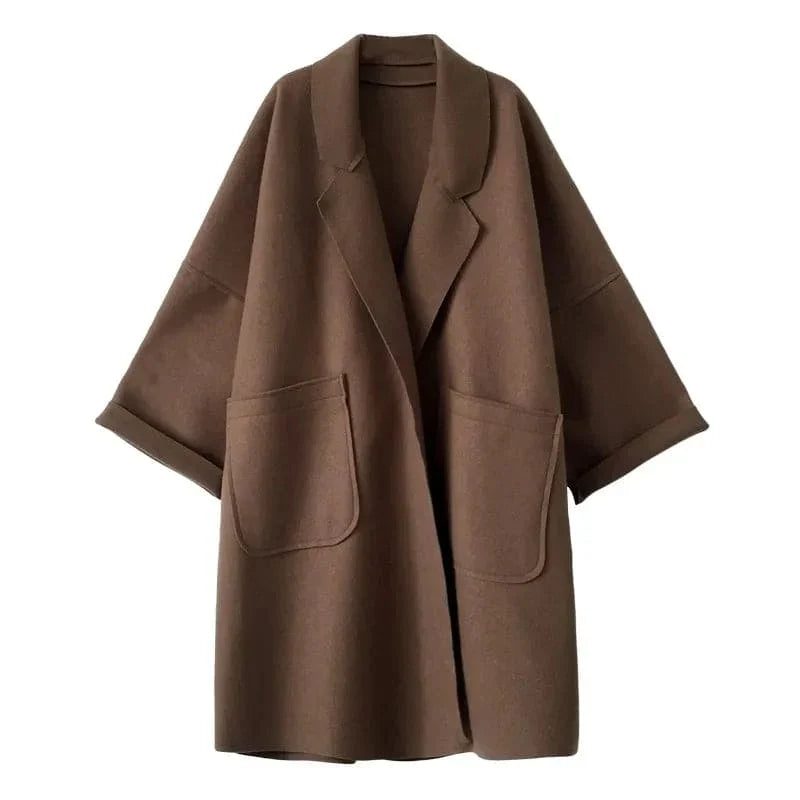 Oversized Elegant Women's Wool Coat with Large Pockets