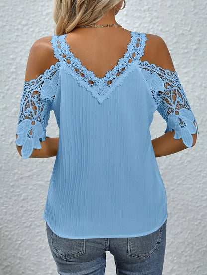 Carlot | Zomerse Top met Kanten Mouwen - Open Schouders