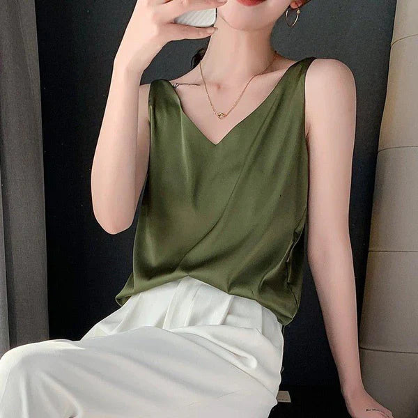 Luchtige elegante dames top met verfijnde afwerking