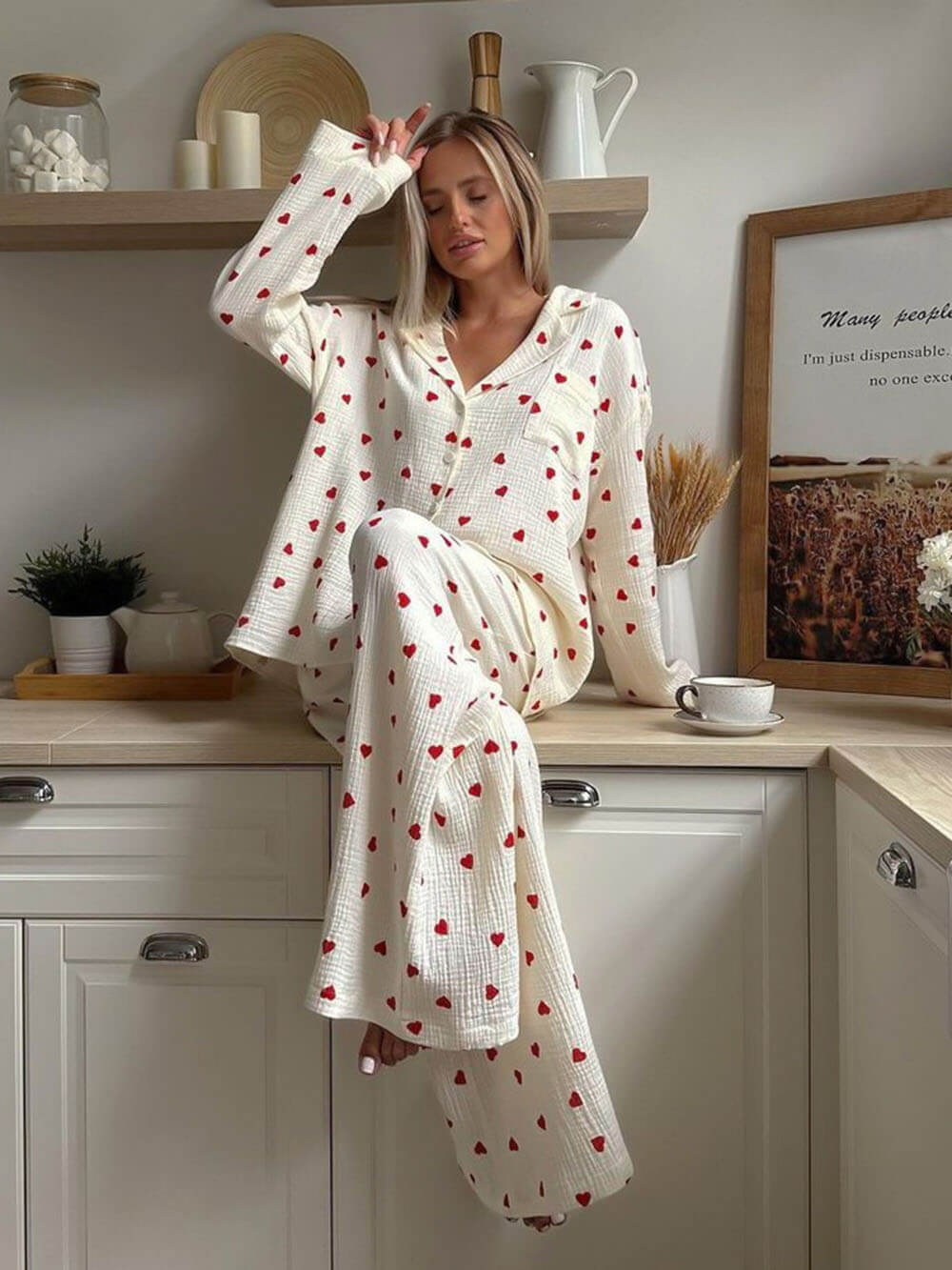 Soft and Comfortable Women's Pajama Set with Heart Print