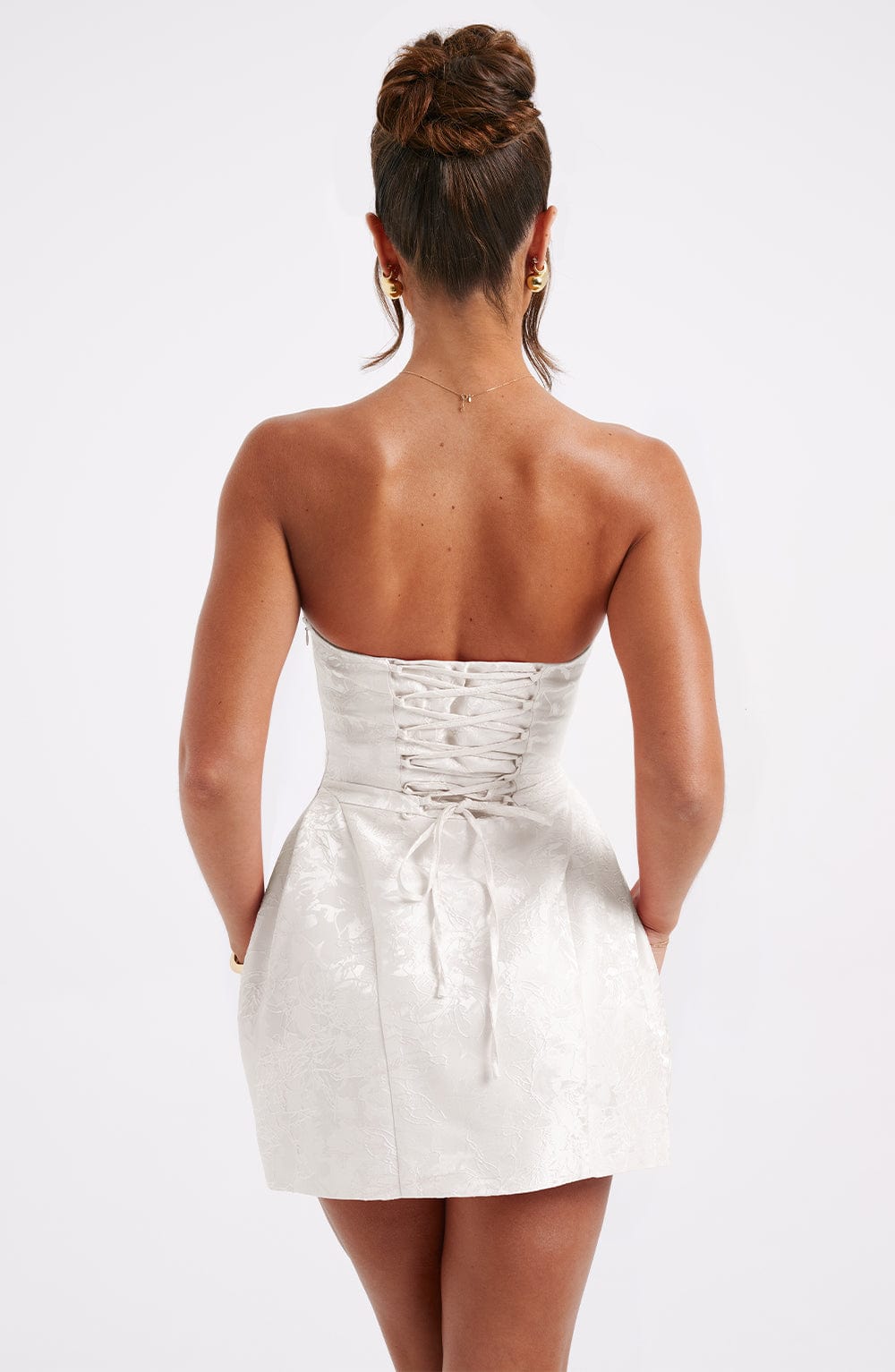Yanci | Luxe Strapless Mini Jurk met Strikdetail