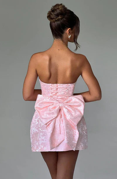 Yanci | Luxe Strapless Mini Jurk met Strikdetail