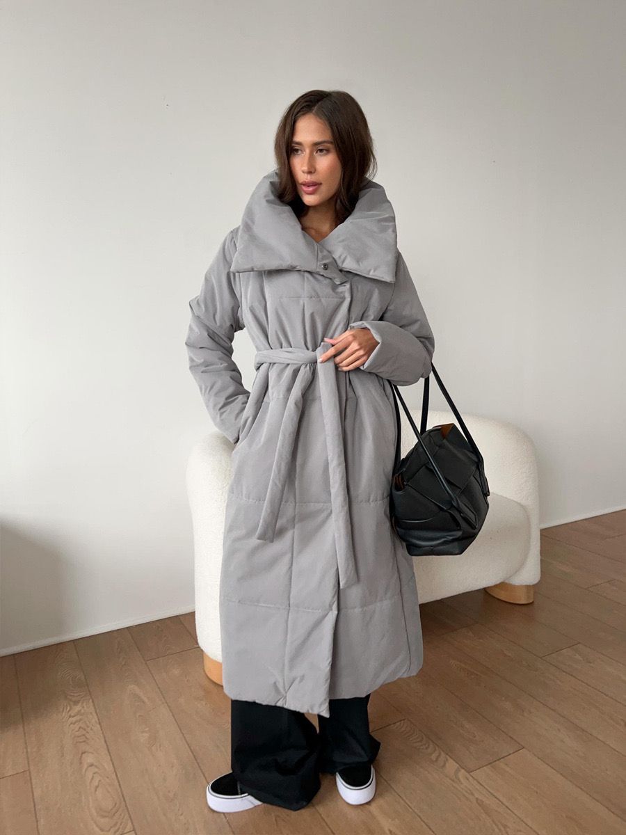 Lange Dames Puffer Winterjas met Ceintuur en Hoge Kraag