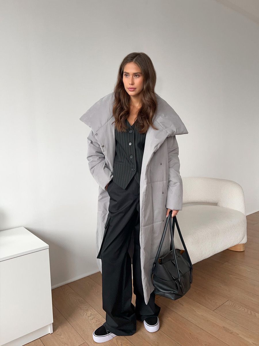 Lange Dames Puffer Winterjas met Ceintuur en Hoge Kraag