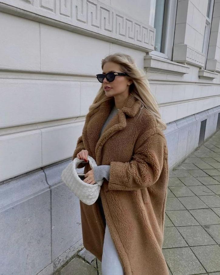 Soft Oversized Women's Winter Coat with Long Teddy Fit