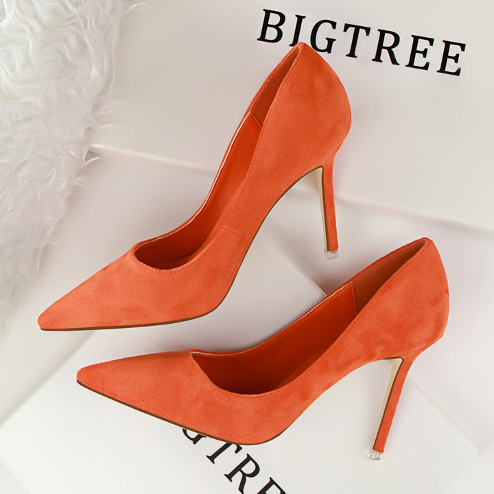 Elegant suede-look women's pumps with pointed toe and stiletto heel