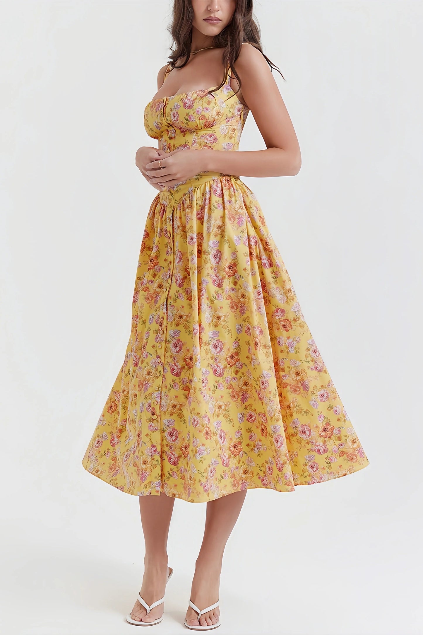 Heni | Zomerse Midi Jurk met Bloemenprint en Knoopdetail