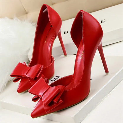 Gilia | Elegante Pumps met Strikdetail