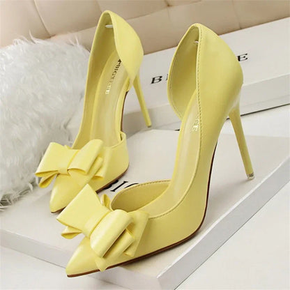 Gilia | Elegante Pumps met Strikdetail