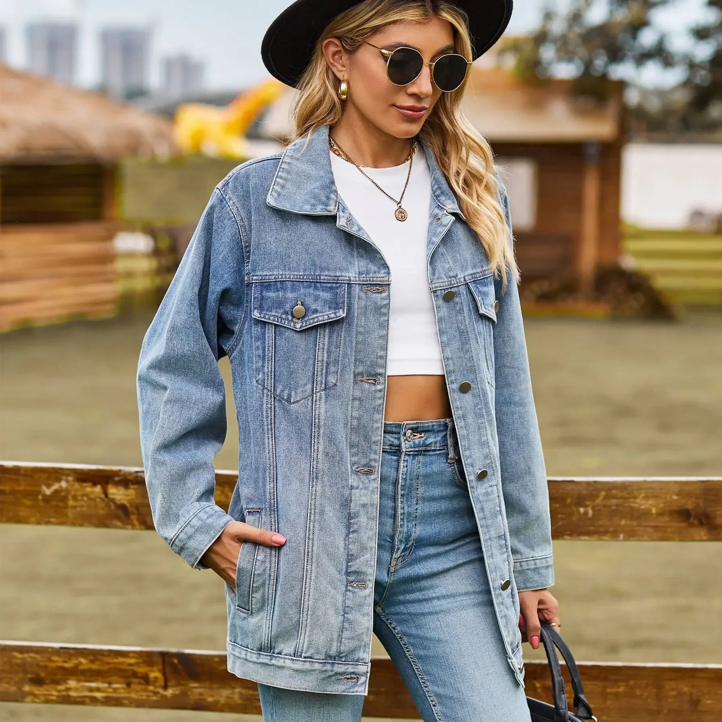 Oversized Denim Jas Dames Met Borstzakken En Drukknoopsluiting