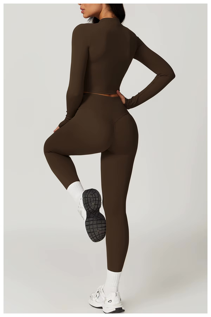 Ensemble de sport femme 3 pièces avec legging taille haute, crop top et veste