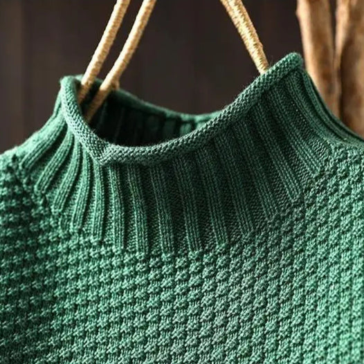 Oversized Soft Knit Women's Turtleneck Sweater with Long Sleeves