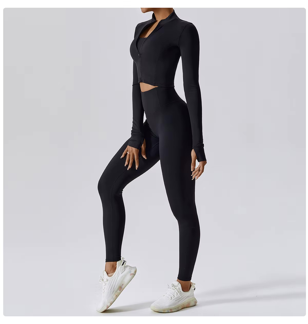 Ensemble de sport femme 3 pièces avec legging taille haute, crop top et veste