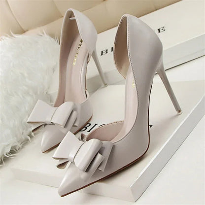 Gilia | Elegante Pumps met Strikdetail