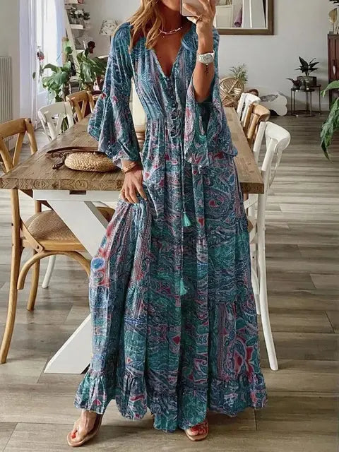 Therese | Bohemian Lange Jurk met V-Hals en Flare Mouwen