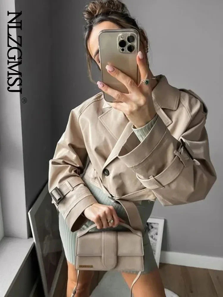 Kyra | Cropped Trench Jacket