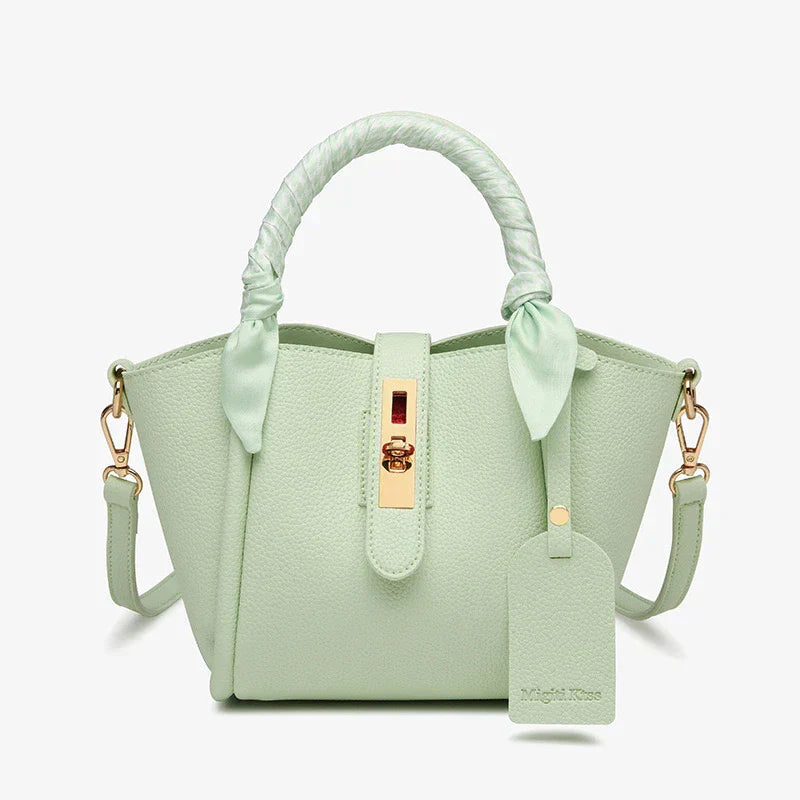 Tery | Luxe Handtas met Sjaaldetail en Gouden Sluiting