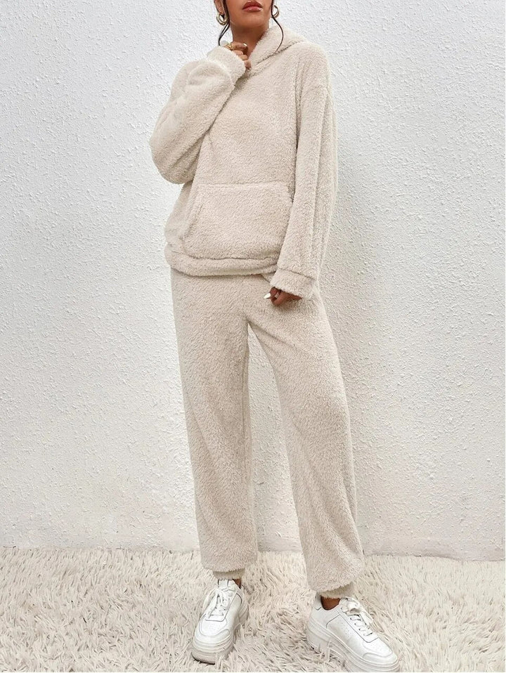Ensemble loungewear teddy doux pour femme avec sweat à capuche