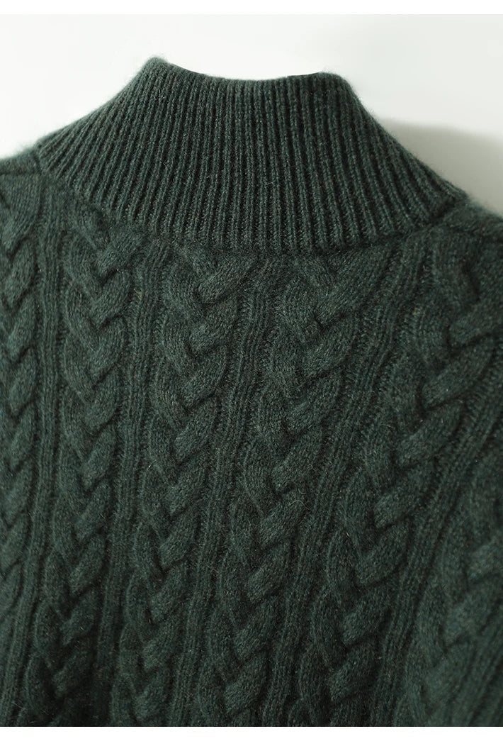 Pull Tricoté Doux Femme avec Motif Torsadé et Détail Bouton