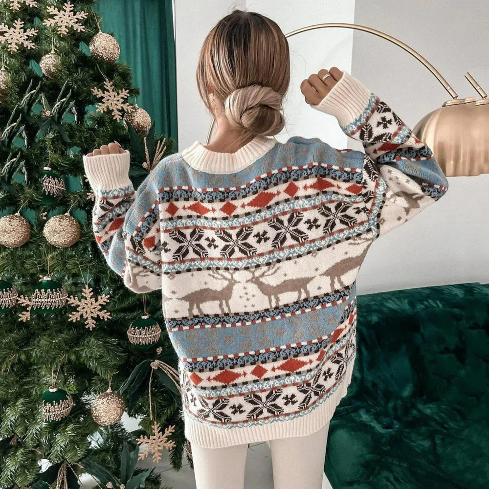 Women's Oversized Christmas Sweater with Reindeer and Snowflakes
