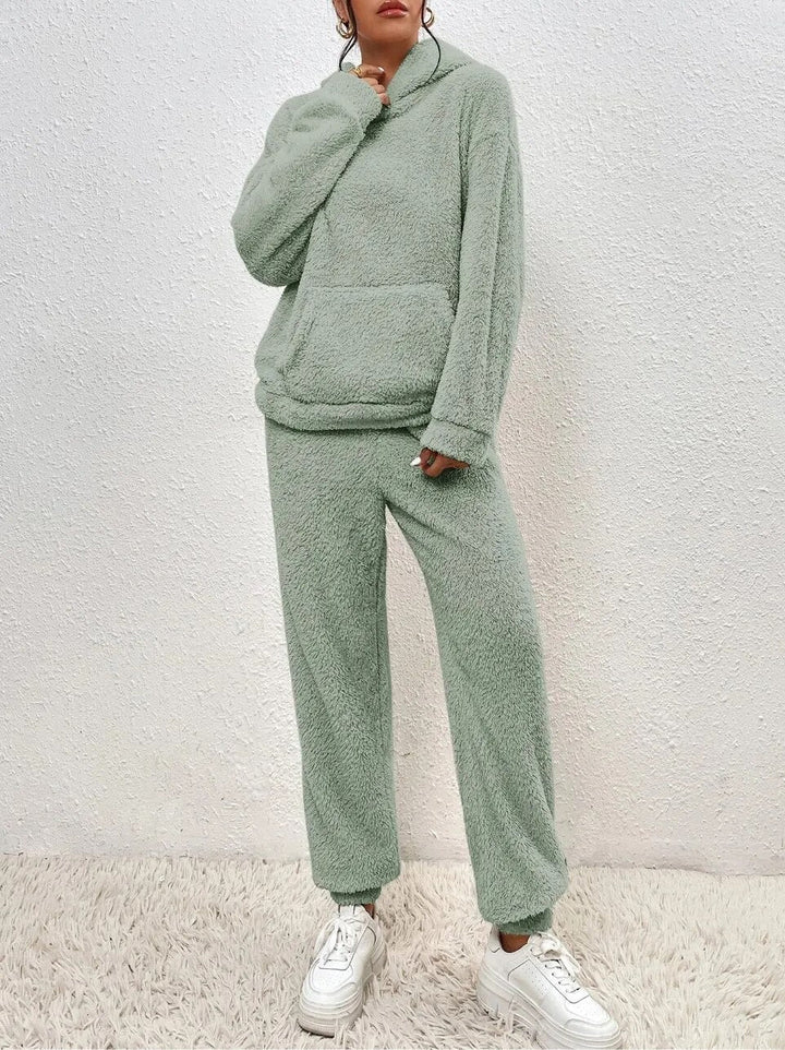 Ensemble loungewear teddy doux pour femme avec sweat à capuche