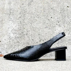 Wilma | Vintage Puntige Slingback Pumps met Blokhak