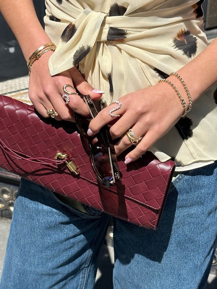 Women's Handbag with Woven Design and Gold Clasp