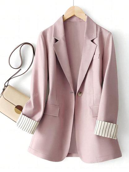 Felice | Minimalistische Blazer met Gestreepte Manchetten