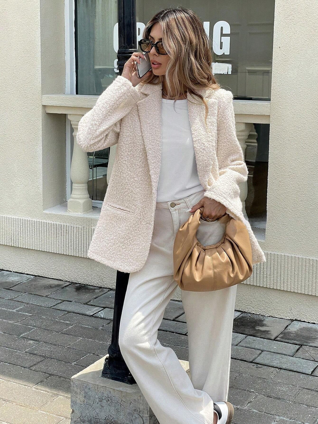 Baia | Bouclé Blazer met Luxe Textuur