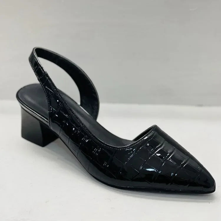 Wilma | Vintage Puntige Slingback Pumps met Blokhak