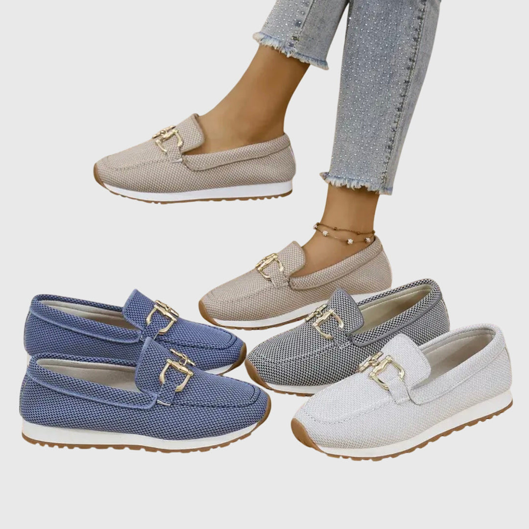 Dames Loafers met Gouden Gesp en Plateau Zool