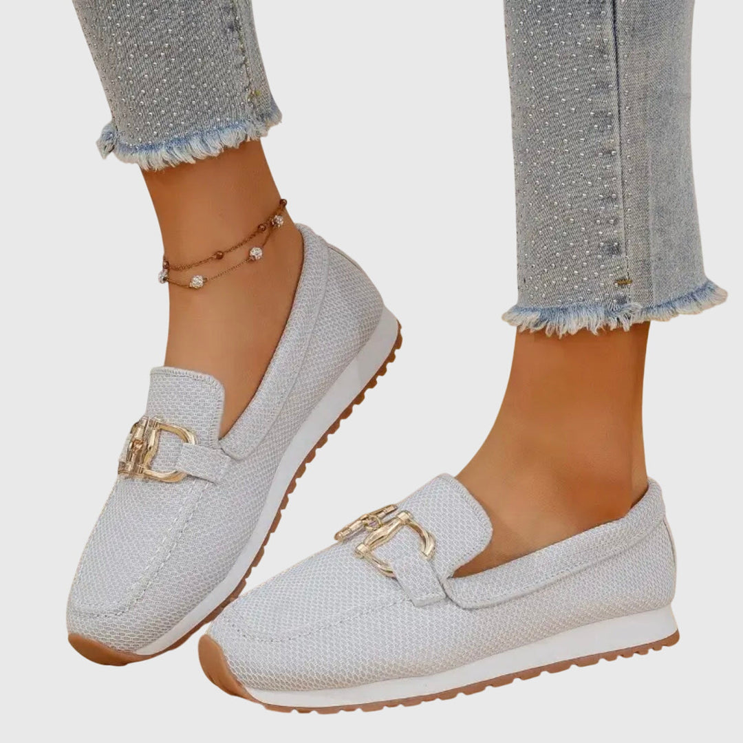 Dames Loafers met Gouden Gesp en Plateau Zool