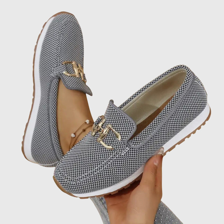 Dames Loafers met Gouden Gesp en Plateau Zool