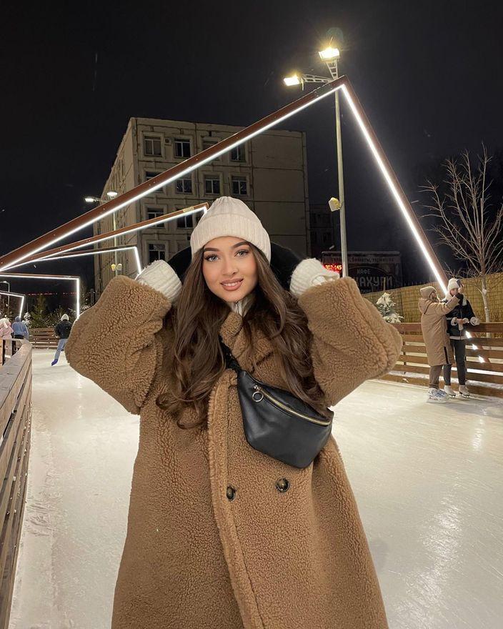 Soft Oversized Women's Winter Coat with Long Teddy Fit