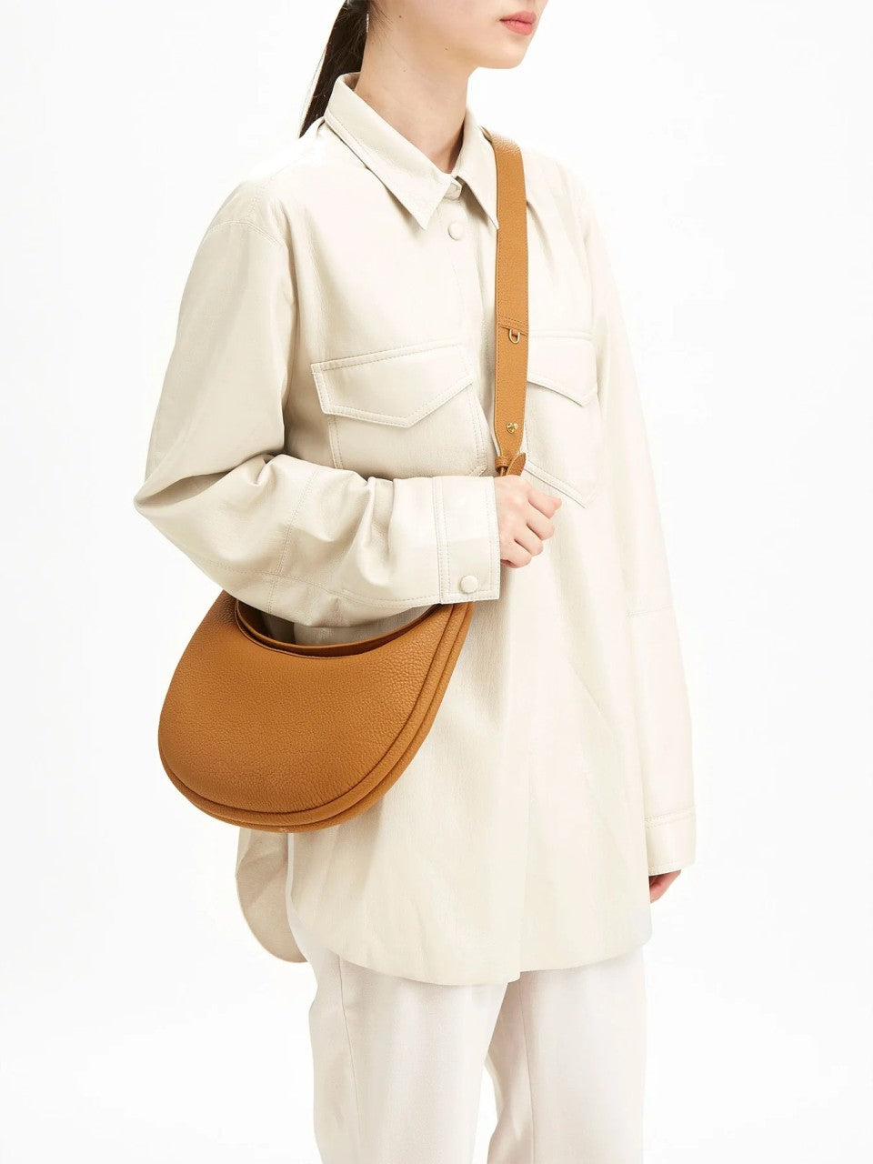 Thonia | Chique Minimalistische Halvemaan Schoudertas