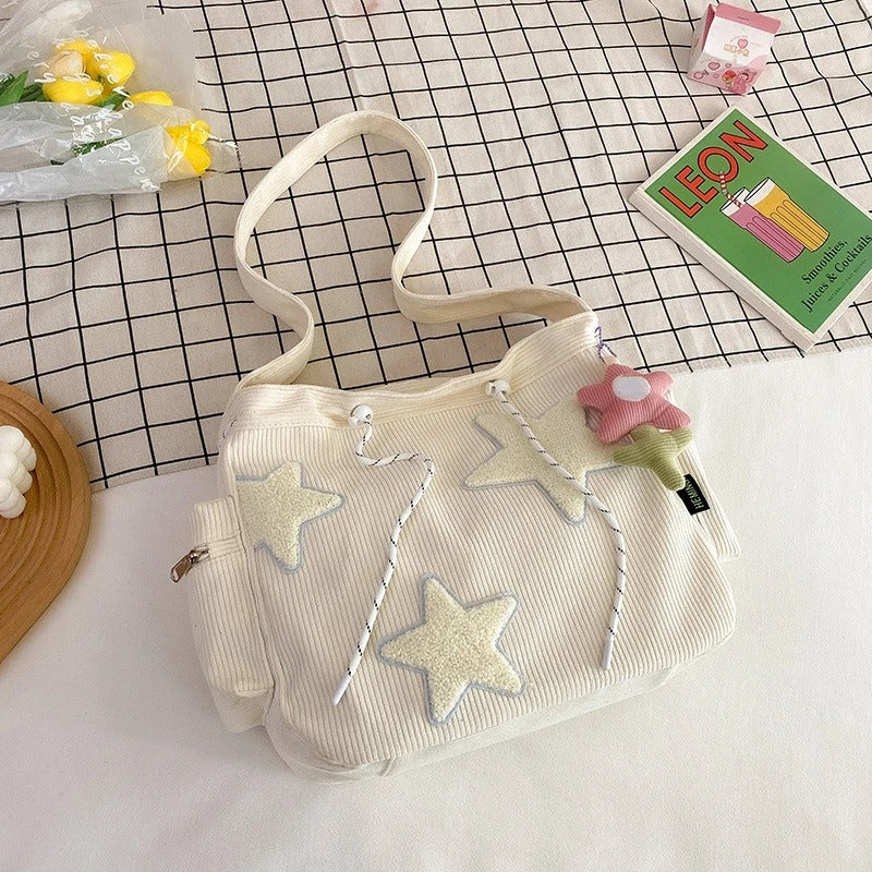 Sac à épaule femme tendance et stylé avec imprimé étoiles