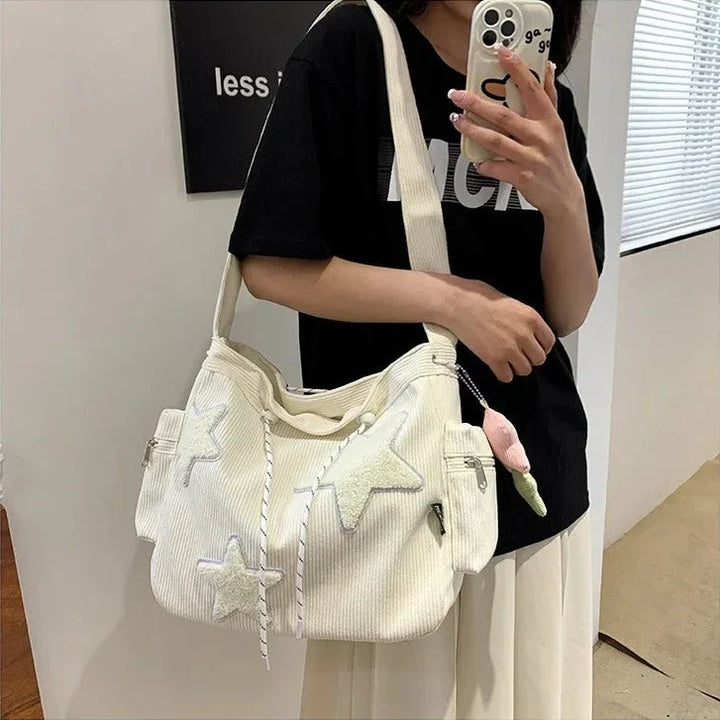 Sac à épaule femme tendance et stylé avec imprimé étoiles