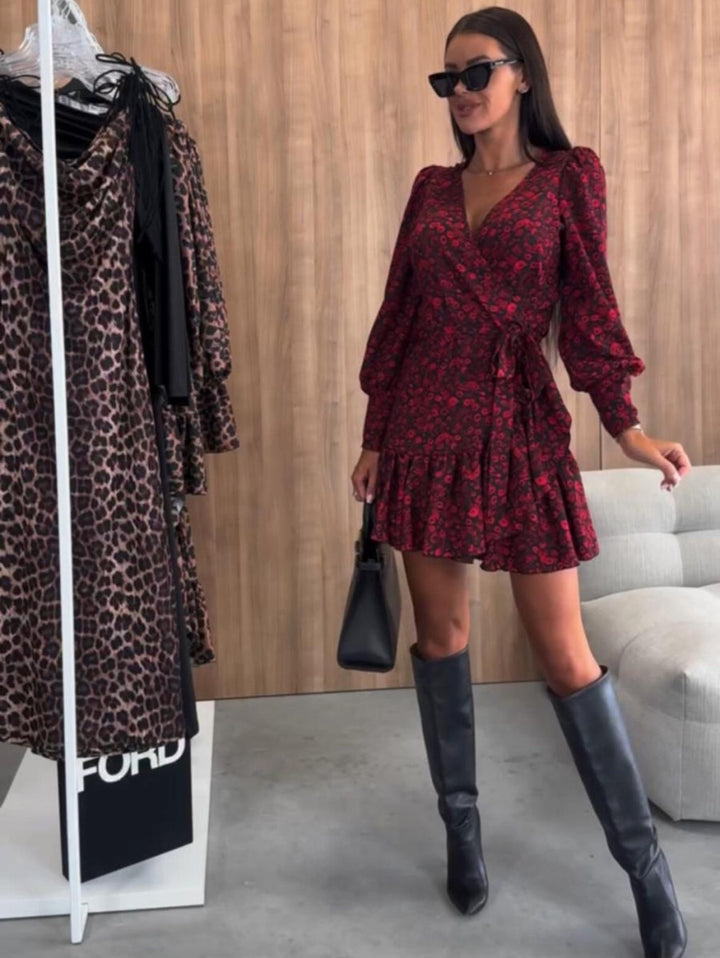 Robe mini A-line élégante pour femmes avec col en V et manches longues