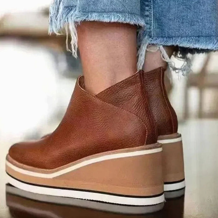 Freya | Women's Platform Wedge Slip-On Chelsea Boots