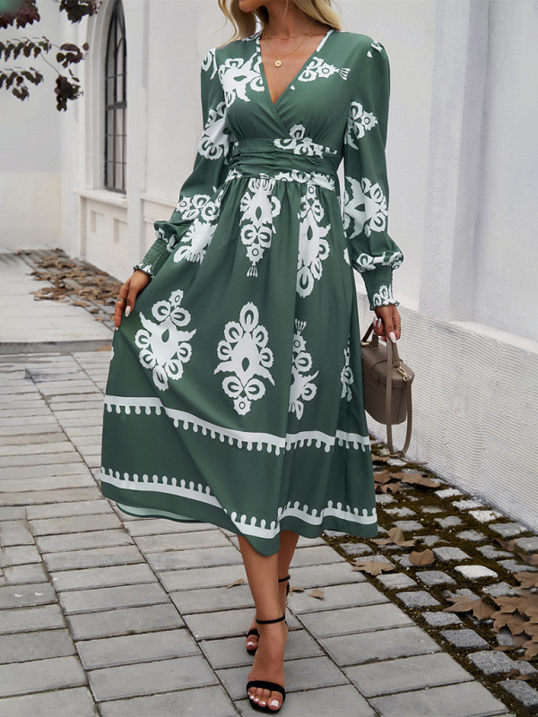 Jaelin | Elegant Maxi Dress with Contrasting Print