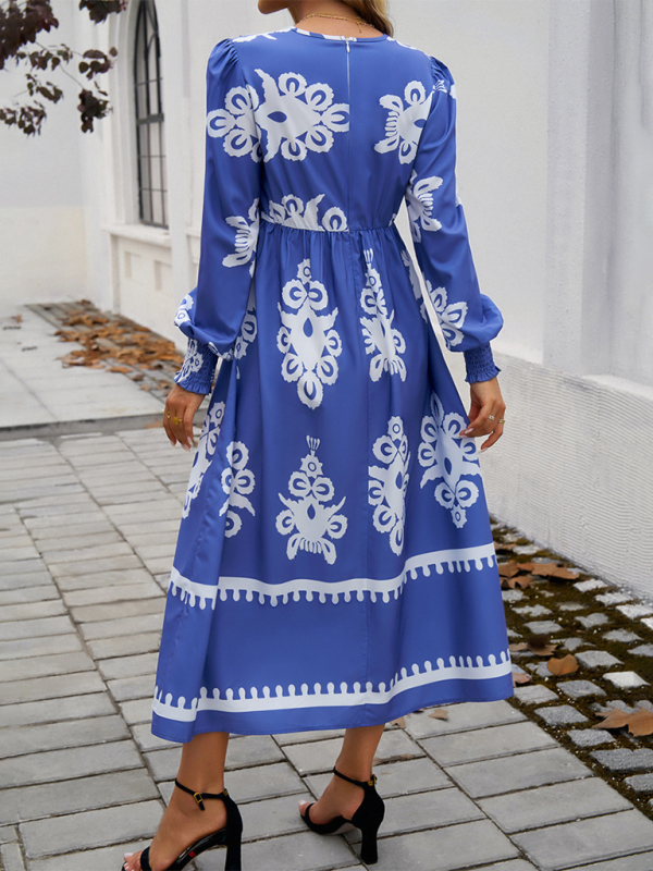 Jaelin | Elegant Maxi Dress with Contrasting Print