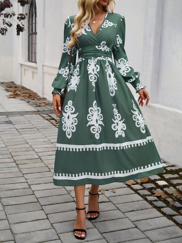 Jaelin | Elegant Maxi Dress with Contrasting Print