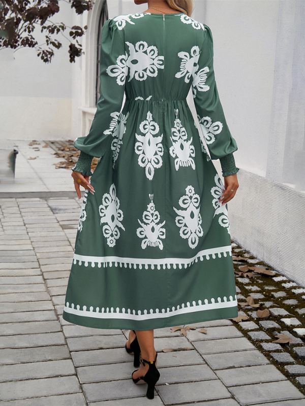 Jaelin | Elegant Maxi Dress with Contrasting Print