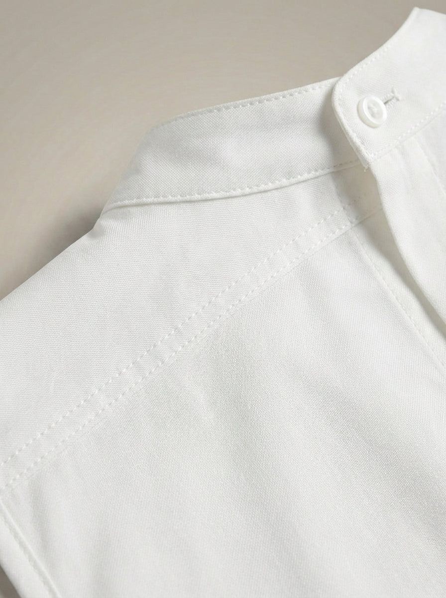 Elegant Women's Wrap Top with V-Neck and Short Sleeves