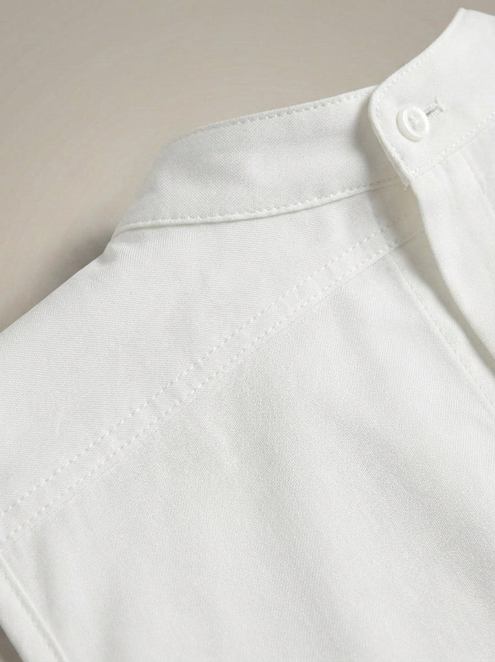 Elegant Women's Wrap Top with V-Neck and Short Sleeves