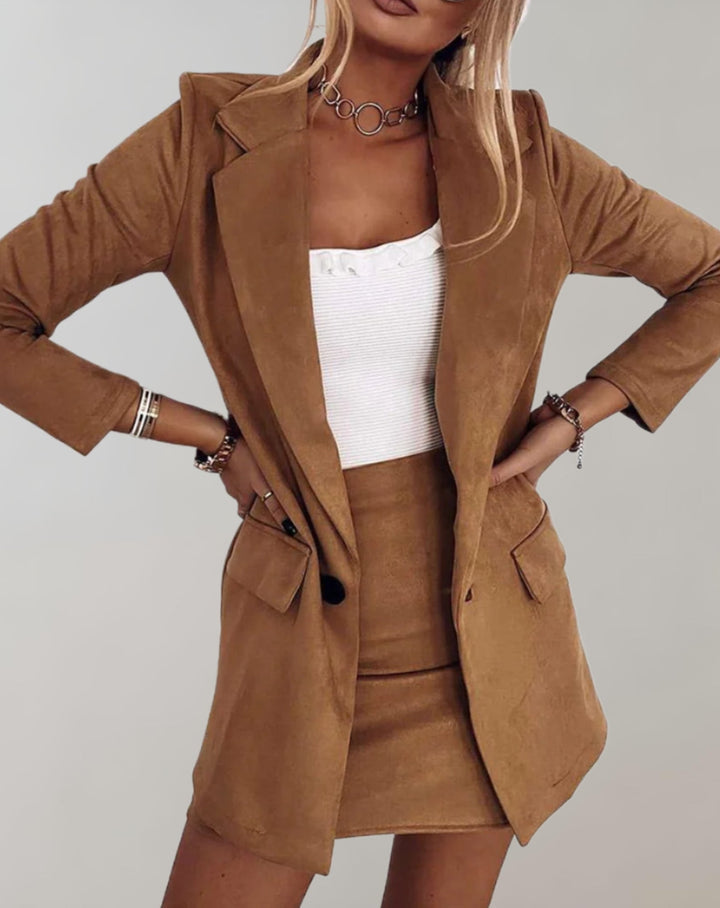 Jaleesa | Blazer et jupe élégants effet suédine