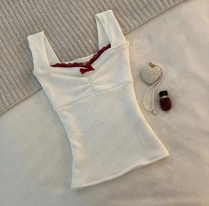 Débardeur femme avec finition en dentelle, encolure carrée et larges bretelles